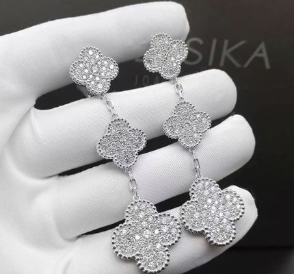 3 or classique Diamond Earrings For Girlfriend du cru 18K de motifs