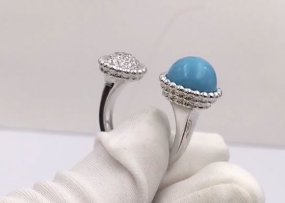 18K or unique élégant de taille ajustable Diamond Ring With Turquoise